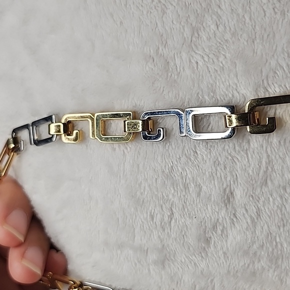 Dolce and Gabbana Necklace - Picture 5 of 8